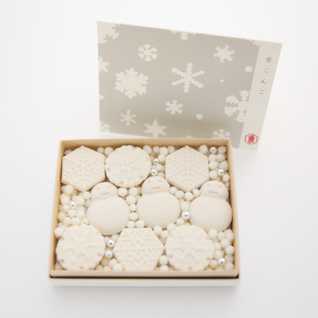 雪こんこ