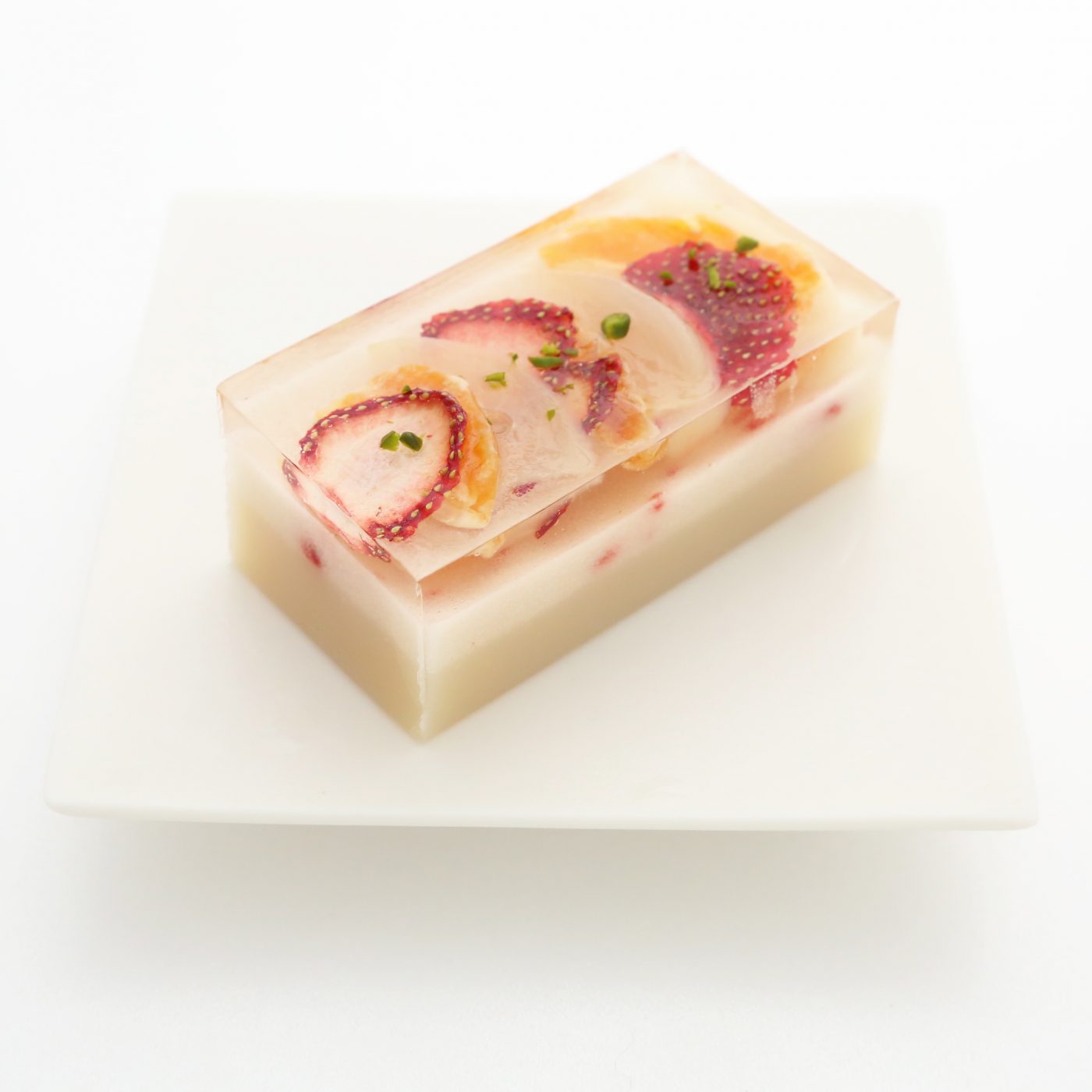 新商品「いちご摘み」 創業1803年の京菓子司 亀屋良長